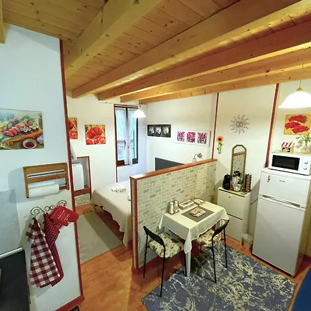 A.r.inter.3 Apartament Brescia